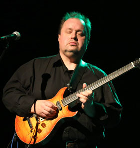 Steve Rothery